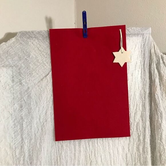 Set of 8 Red Christmas Place Mats - Picture 2 of 5